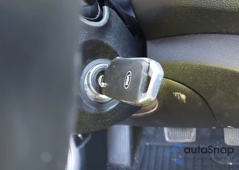 2019 Kia Forte S z USA, uszkodzony, nr VIN 3KPF34AD8KE078529